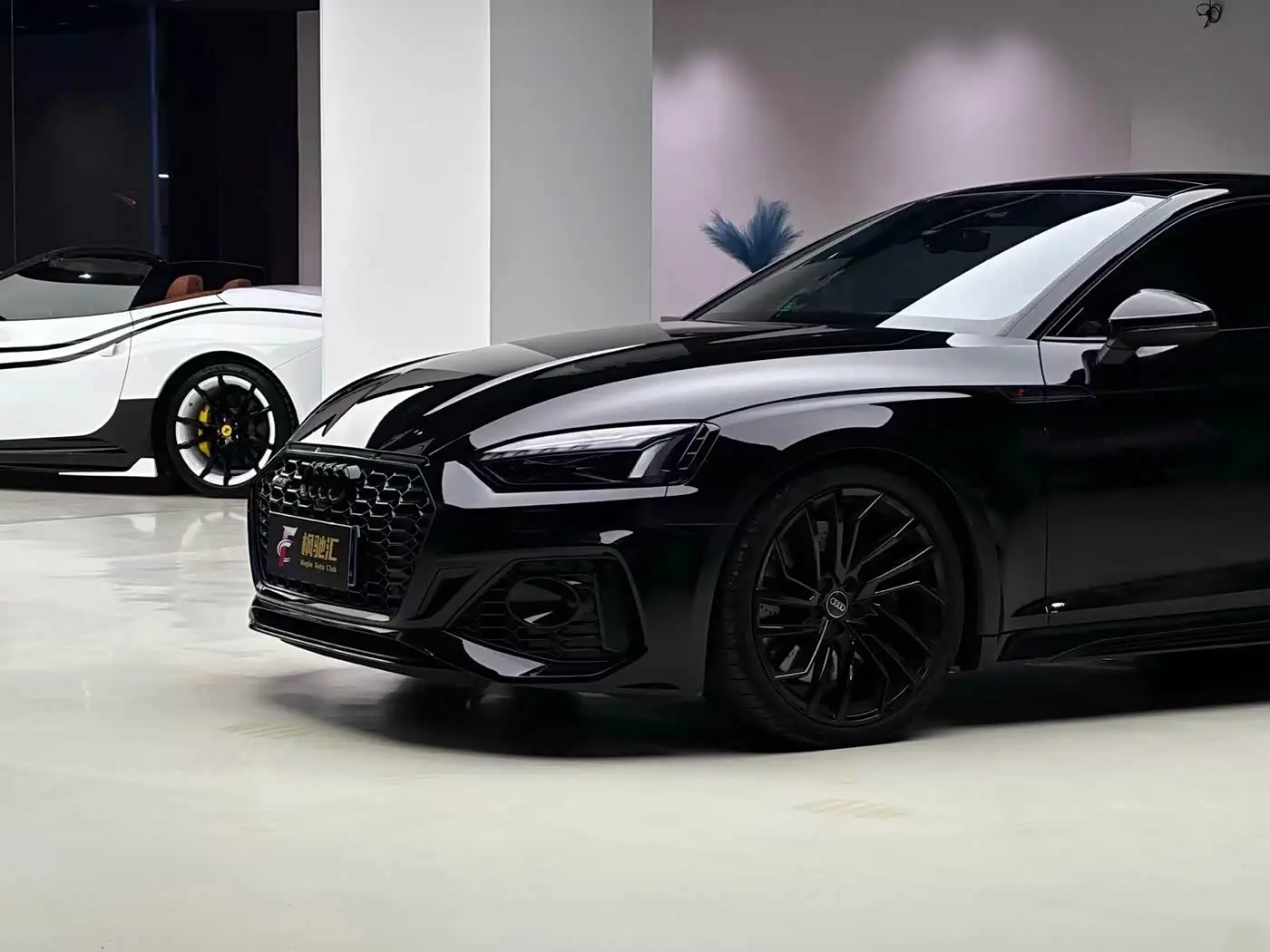 Audi RS 5 2023 — Фото 17/17