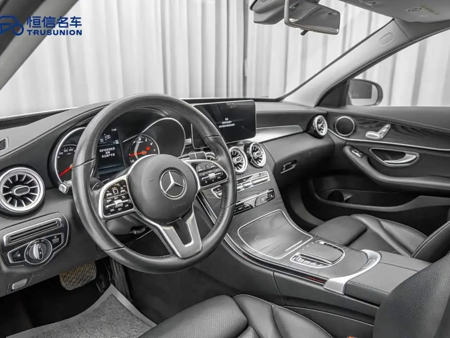 Mercedes-Benz C-Class 2019 — Şəkil 12/20