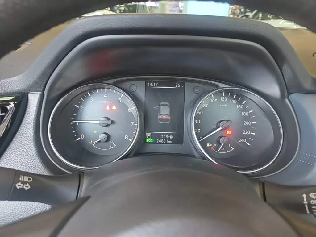 Nissan Qashqai 2025 — Photo 12/20