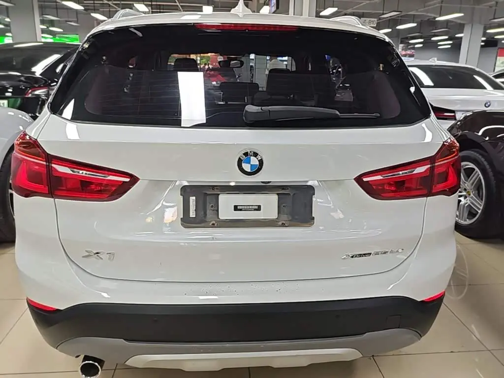 BMW X1 New Energy 2019 — Şəkil 6/20