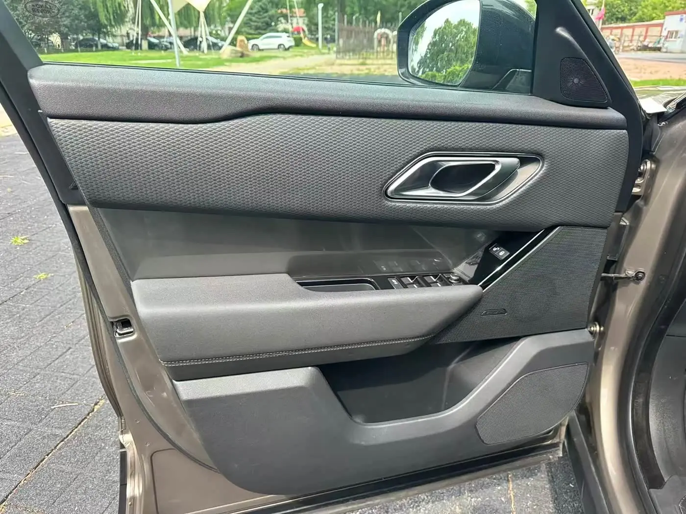 Land Rover Range Rover Velar 2019 — Фото 18/20