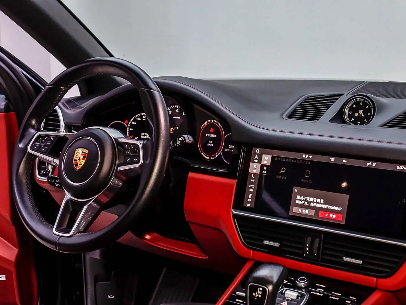 Porsche Cayenne 2021 — Şəkil 17/20