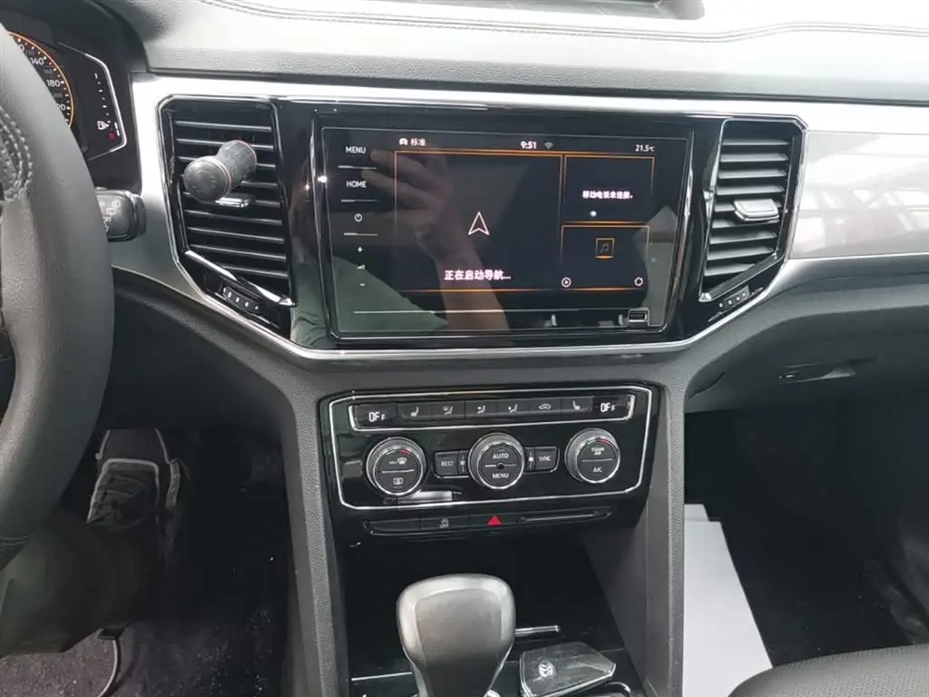Volkswagen Teramont 2020 — ფოტო 13/20