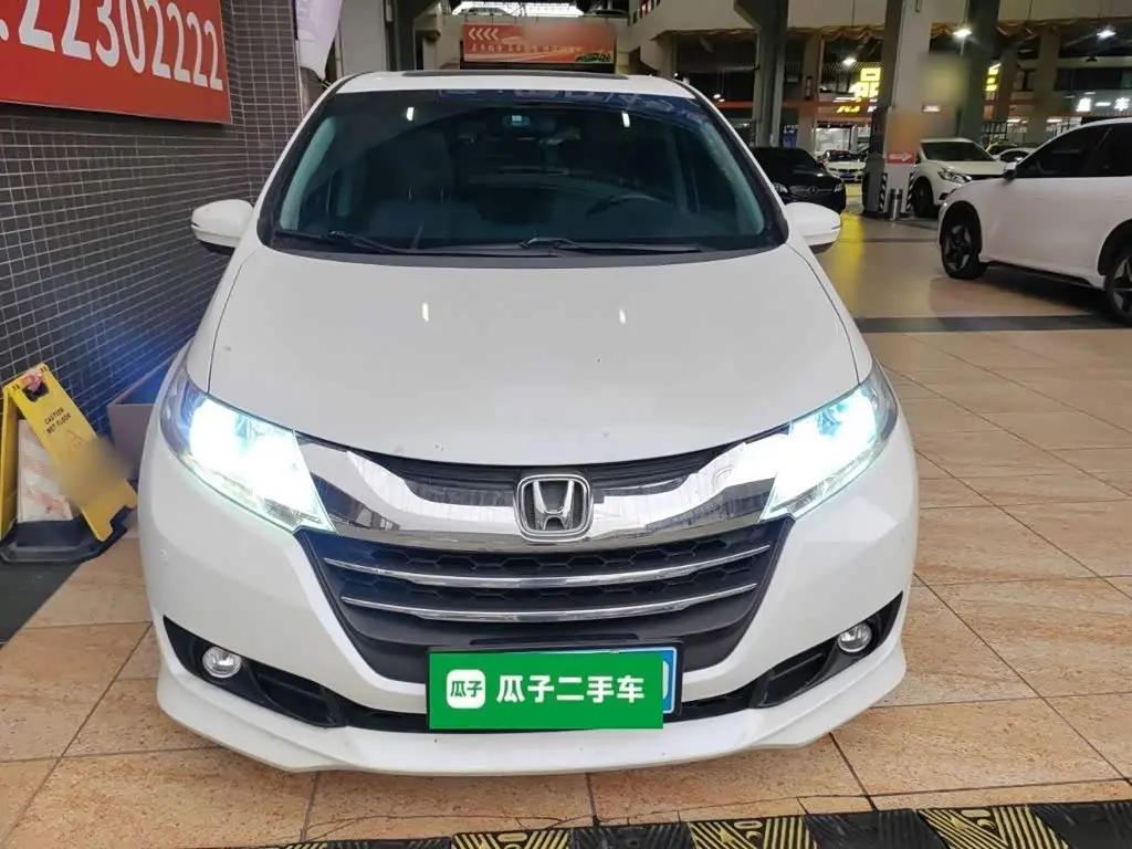 Honda Odyssey 2017 — Photo 3/20
