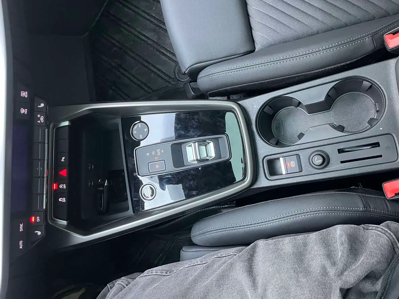 Audi A3 2023 — Photo 11/20