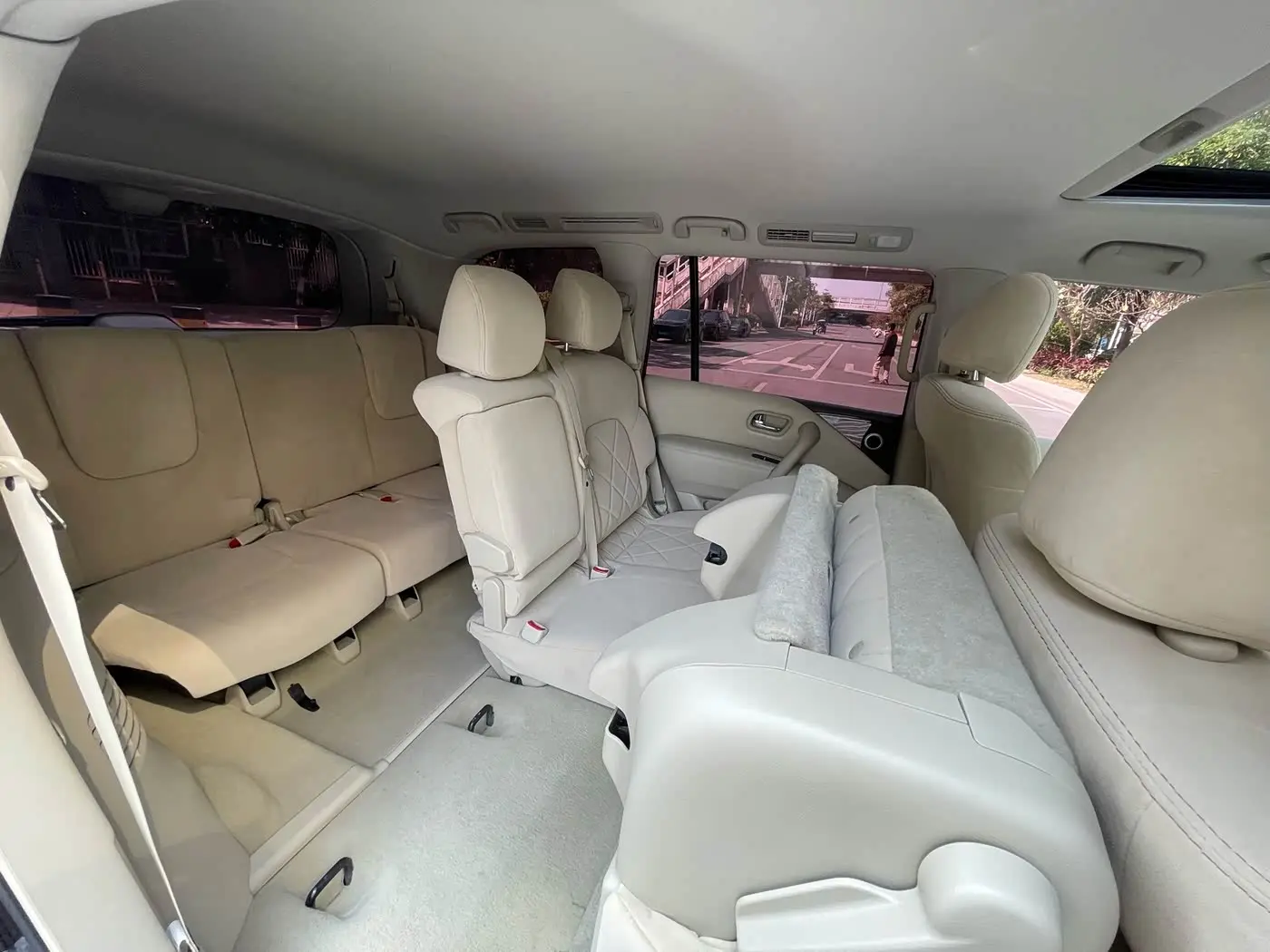 Nissan Patrol 2019 — Photo 12/20