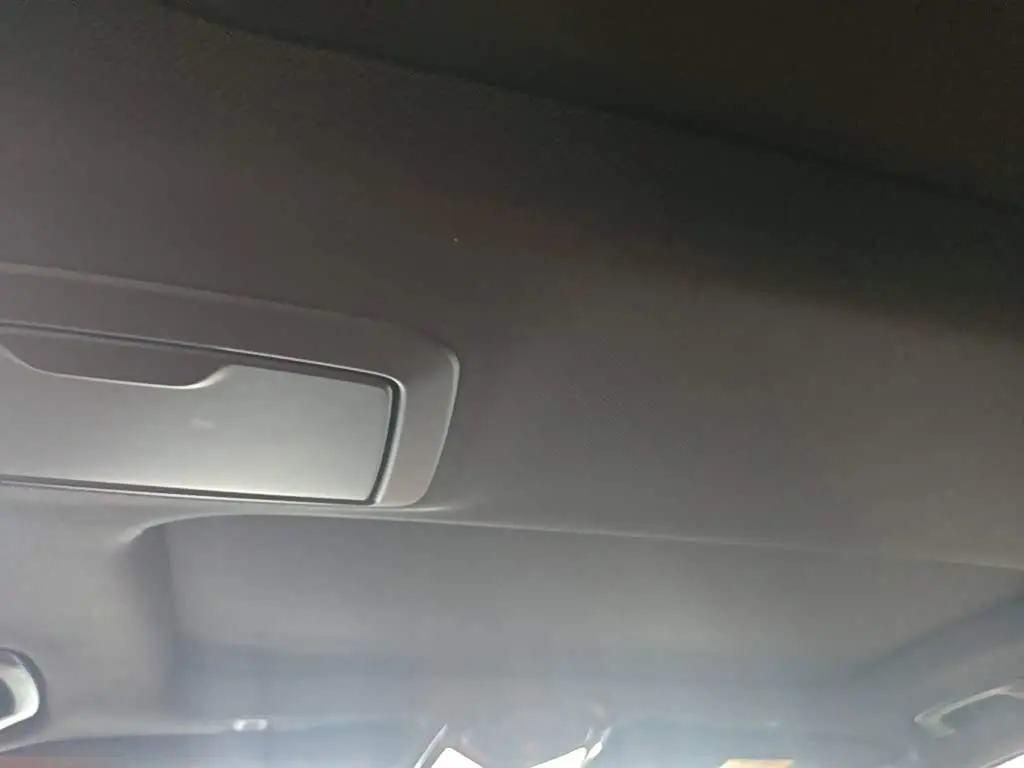 BMW 5 Series 2020 — Photo 18/20