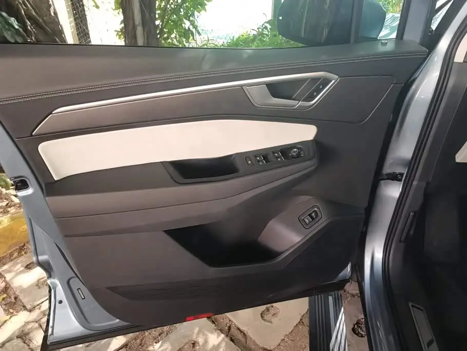 Volkswagen Talagon 2025 — Photo 7/16