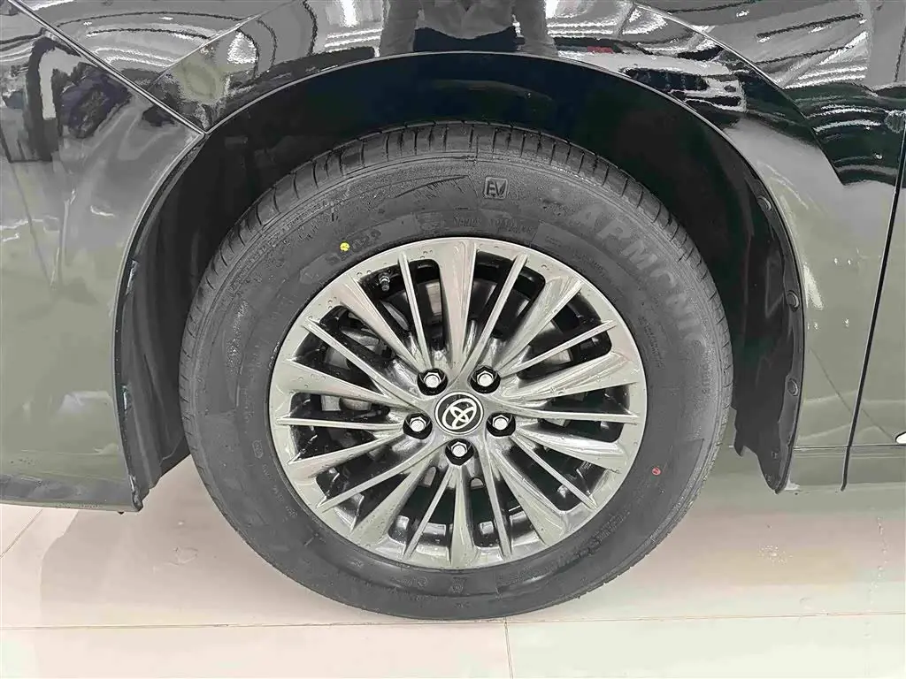 Toyota Alphard 2020 — Photo 4/18