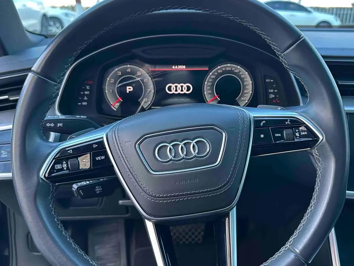 Audi A6L 2024 — Photo 10/16