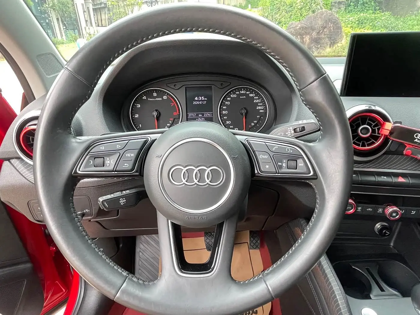 Audi Q2L 2022 — Photo 15/15