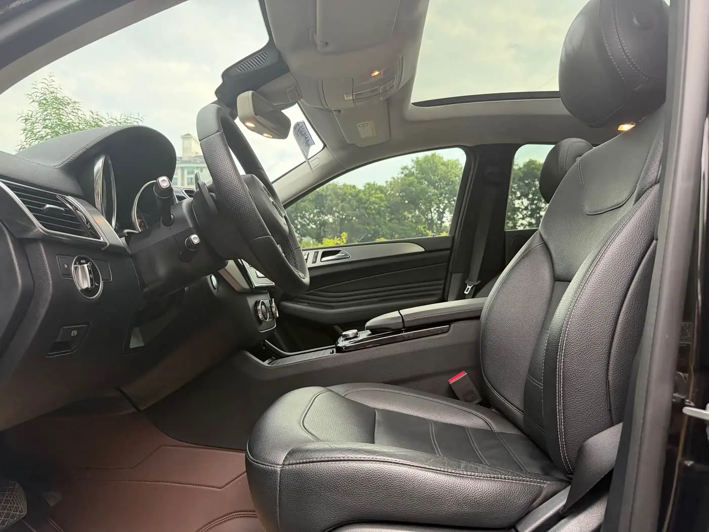 Mercedes-Benz GLE Coupe 2018 — Photo 12/20