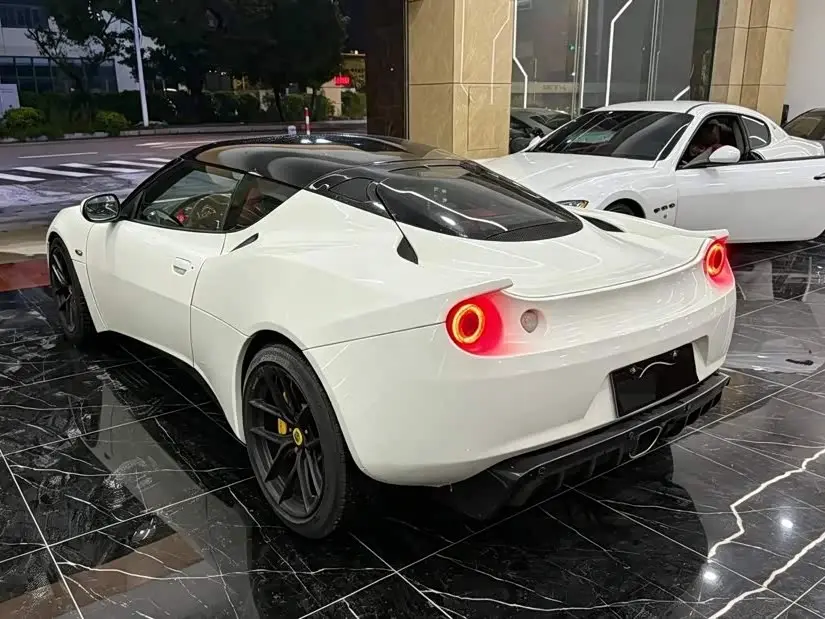 Lotus Cars Evora 2013 — Photo 6/9