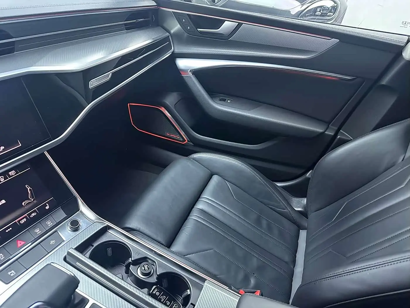 Audi A7 2021 — Şəkil 8/20