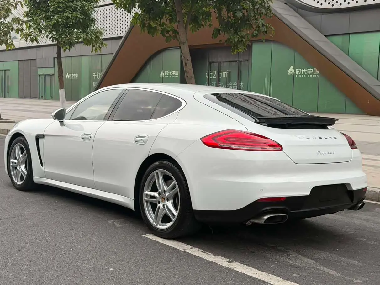 Porsche Panamera 2014 — Photo 4/20