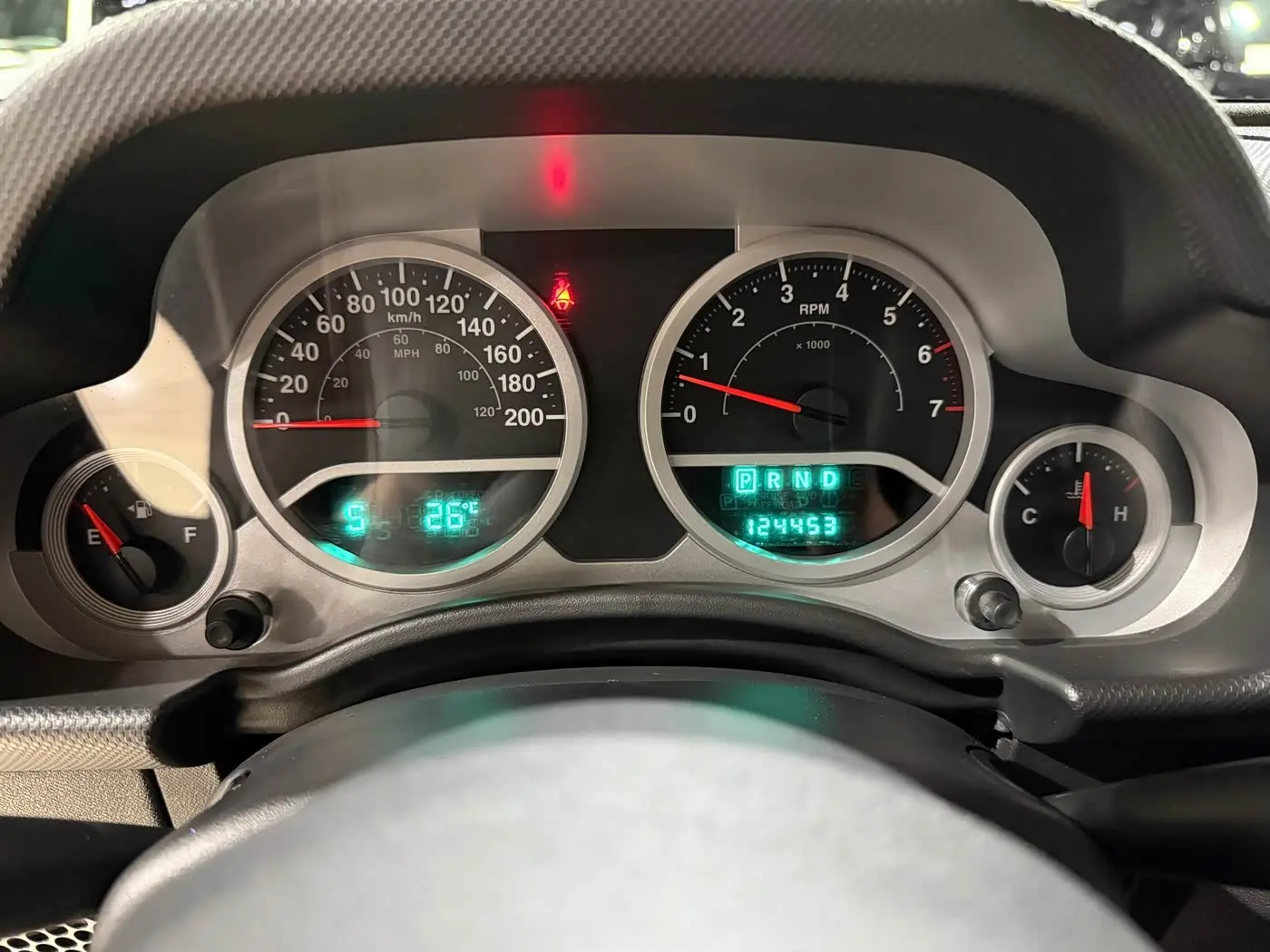 Jeep Wrangler 2010 — Фото 10/14