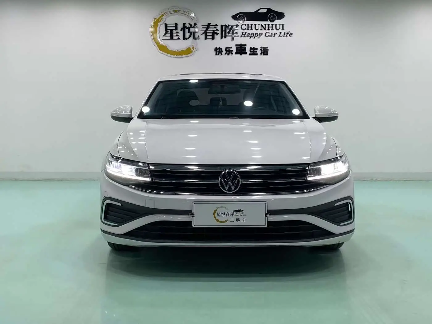 Volkswagen Bora 2023 — Photo 2/8
