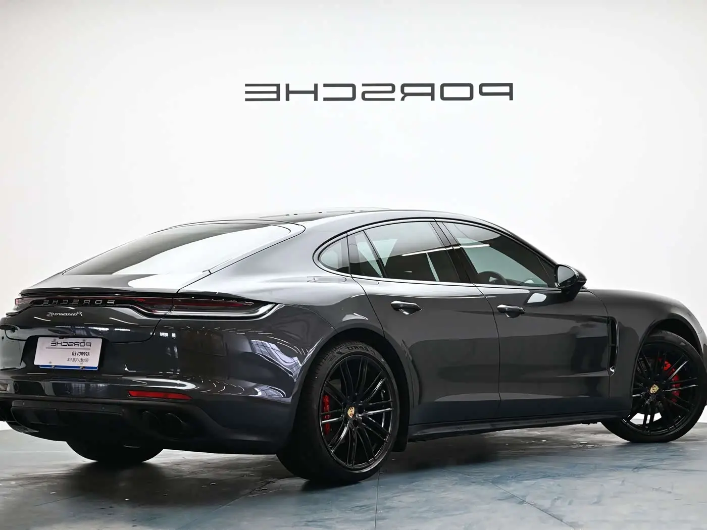 Porsche Panamera 2023 — Photo 16/17
