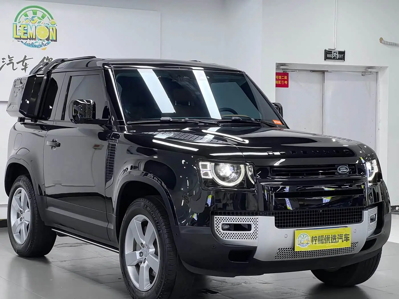 Land Rover Defender 2024 — Photo 4/20