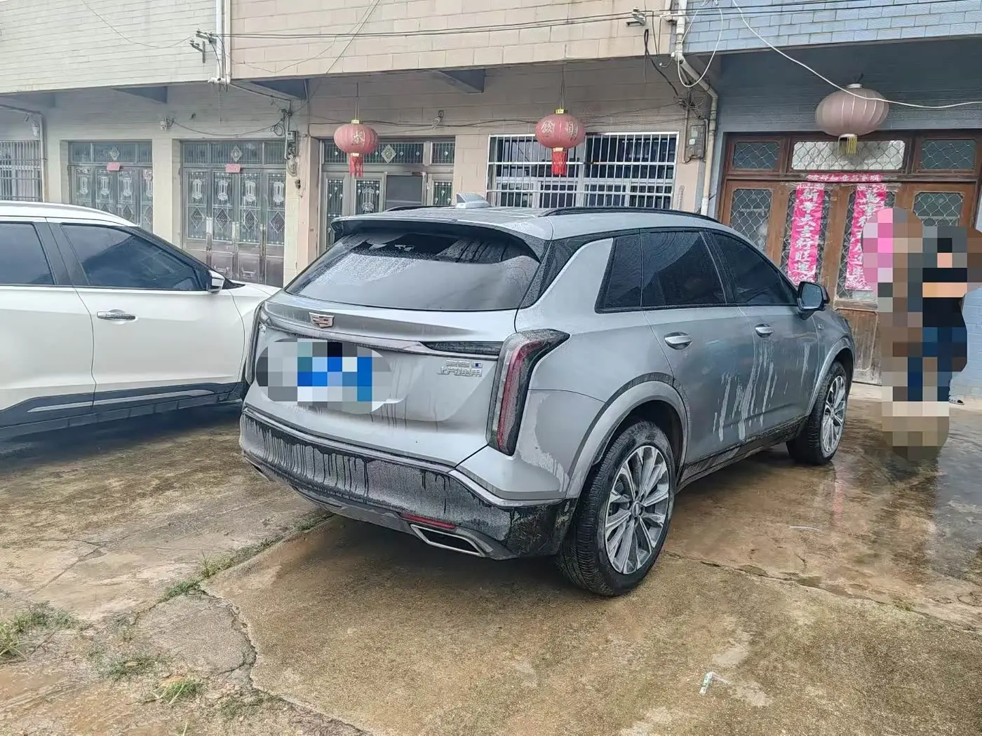 Cadillac XT5 2024 — Photo 3/9