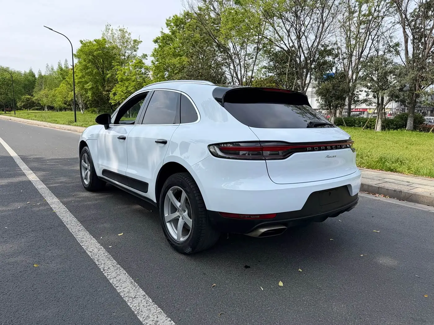 Porsche Macan 2019 — Photo 11/13