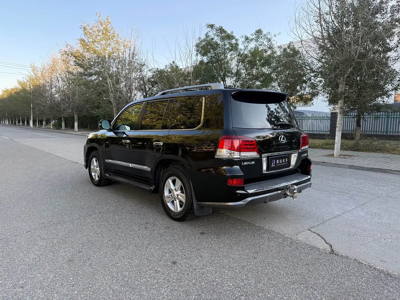 Lexus LX 2013 — Photo 9/9