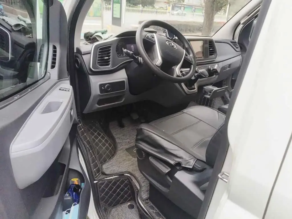 SAIC Maxus Xintu V80 2024 — Фото 8/15