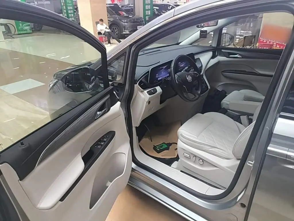 Buick GL8 2023 — Şəkil 16/20
