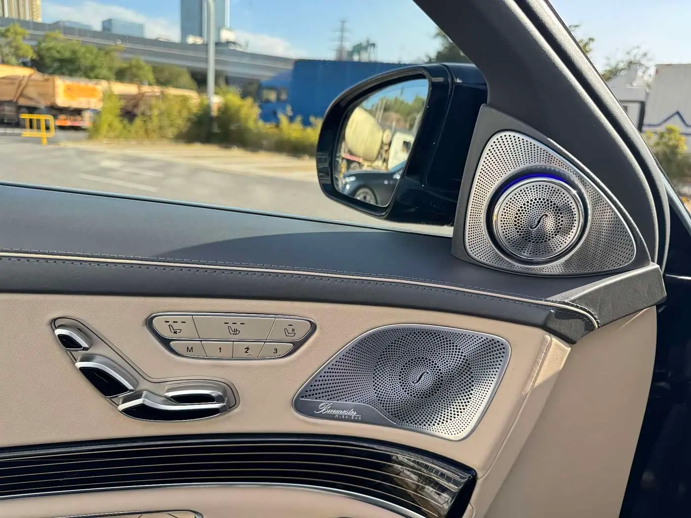 Mercedes-Benz Maybach S-Class 2019 — Фото 4/20