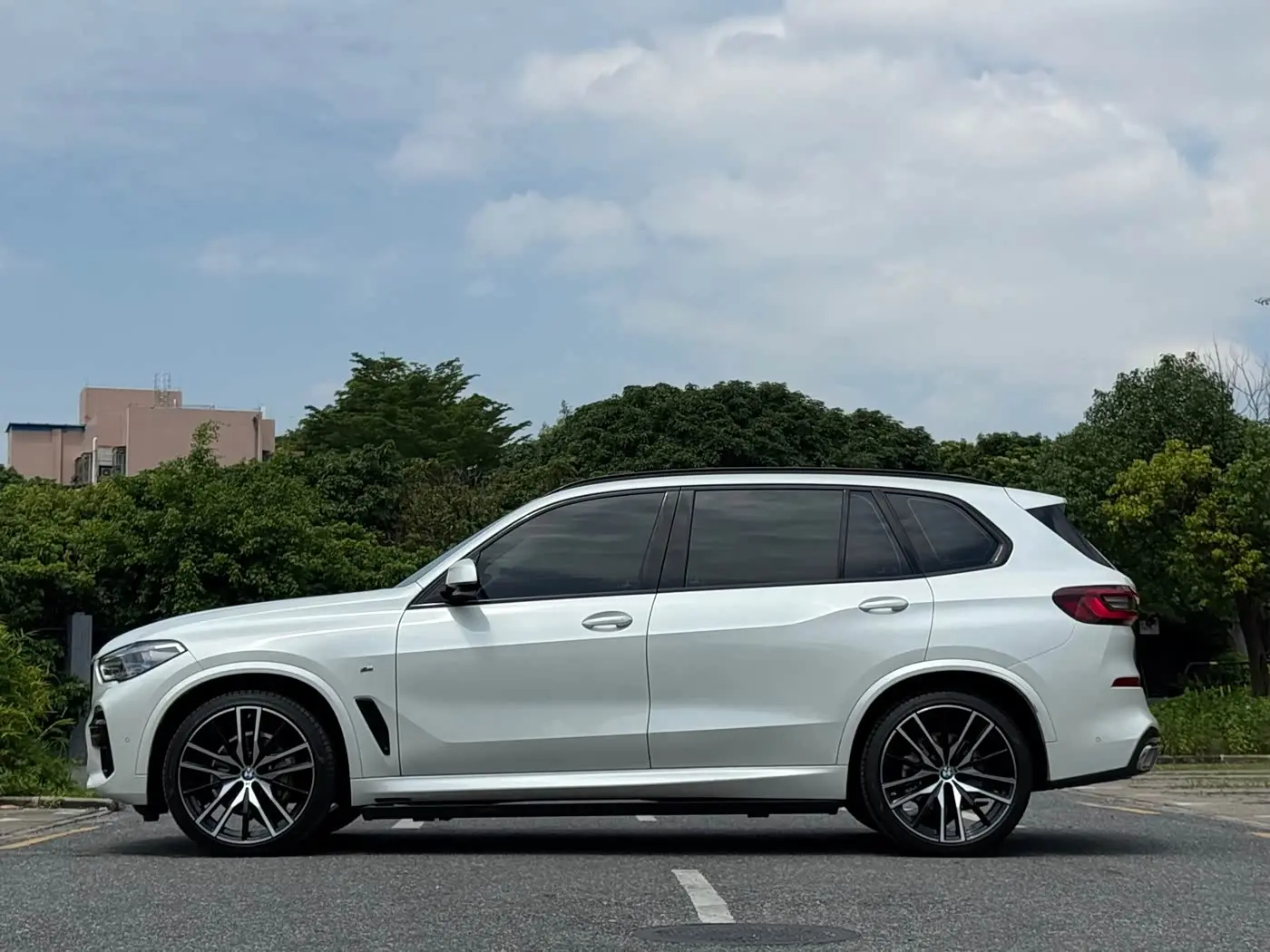 BMW X5 2023 — Фото 15/15
