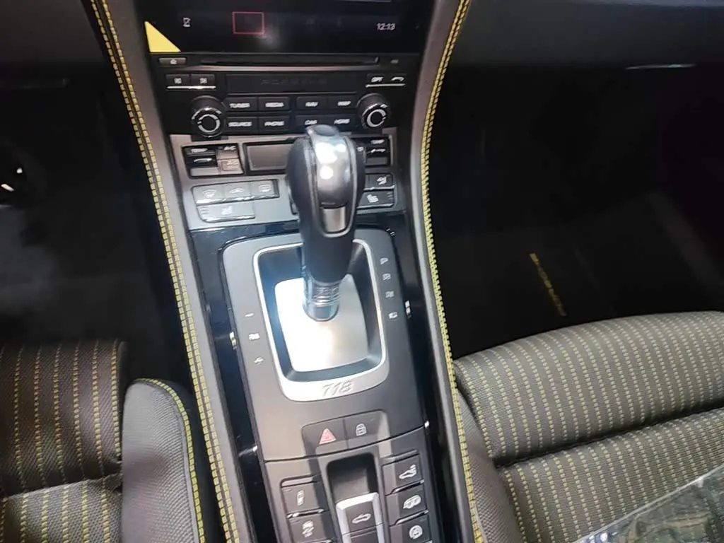 Porsche 718 2021 — Photo 14/20