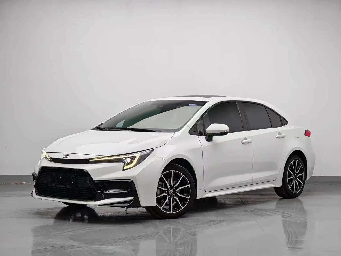 Toyota Levin 2023 — Şəkil 1/20