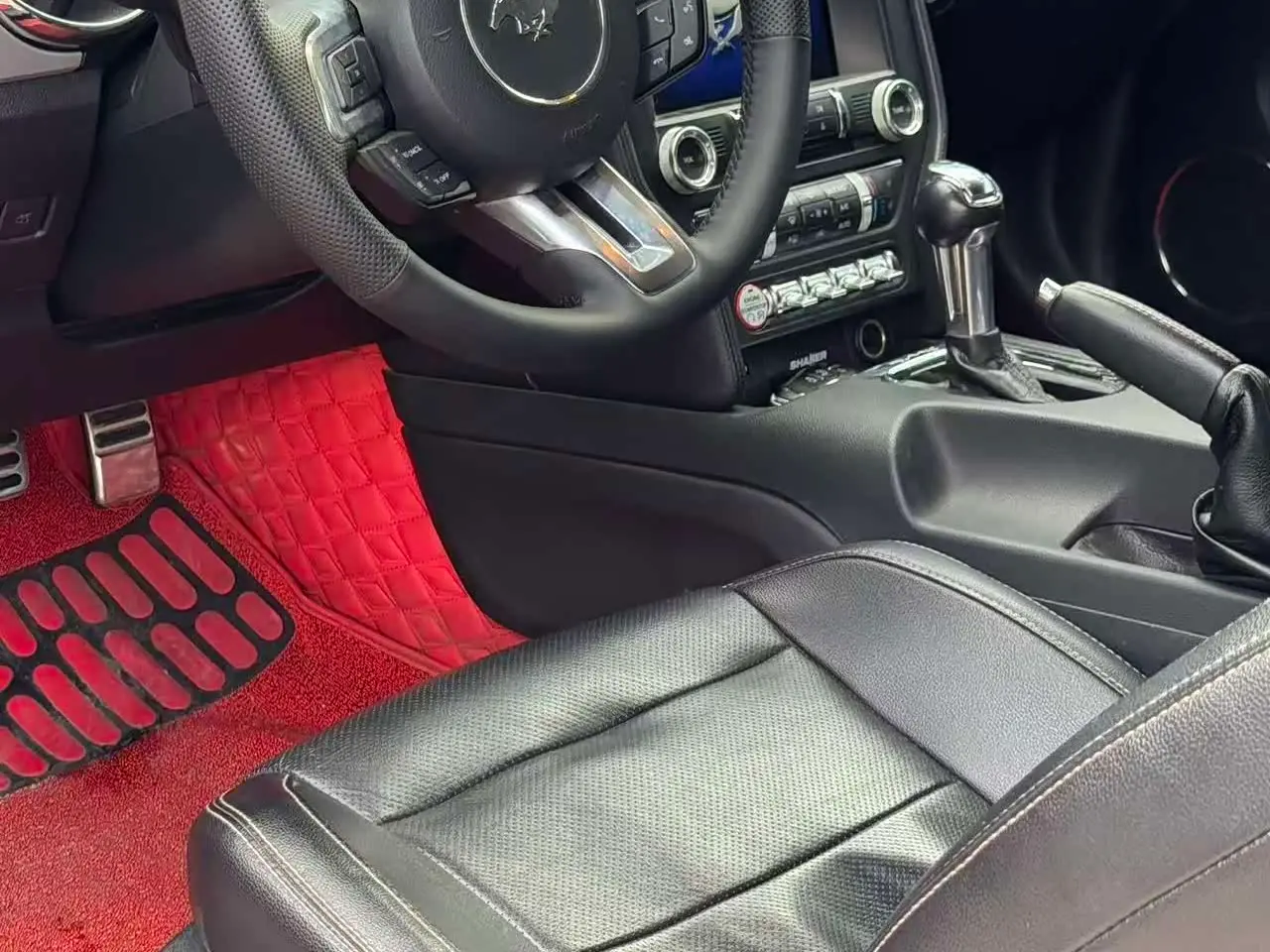 Ford Mustang 2019 — Şəkil 4/9