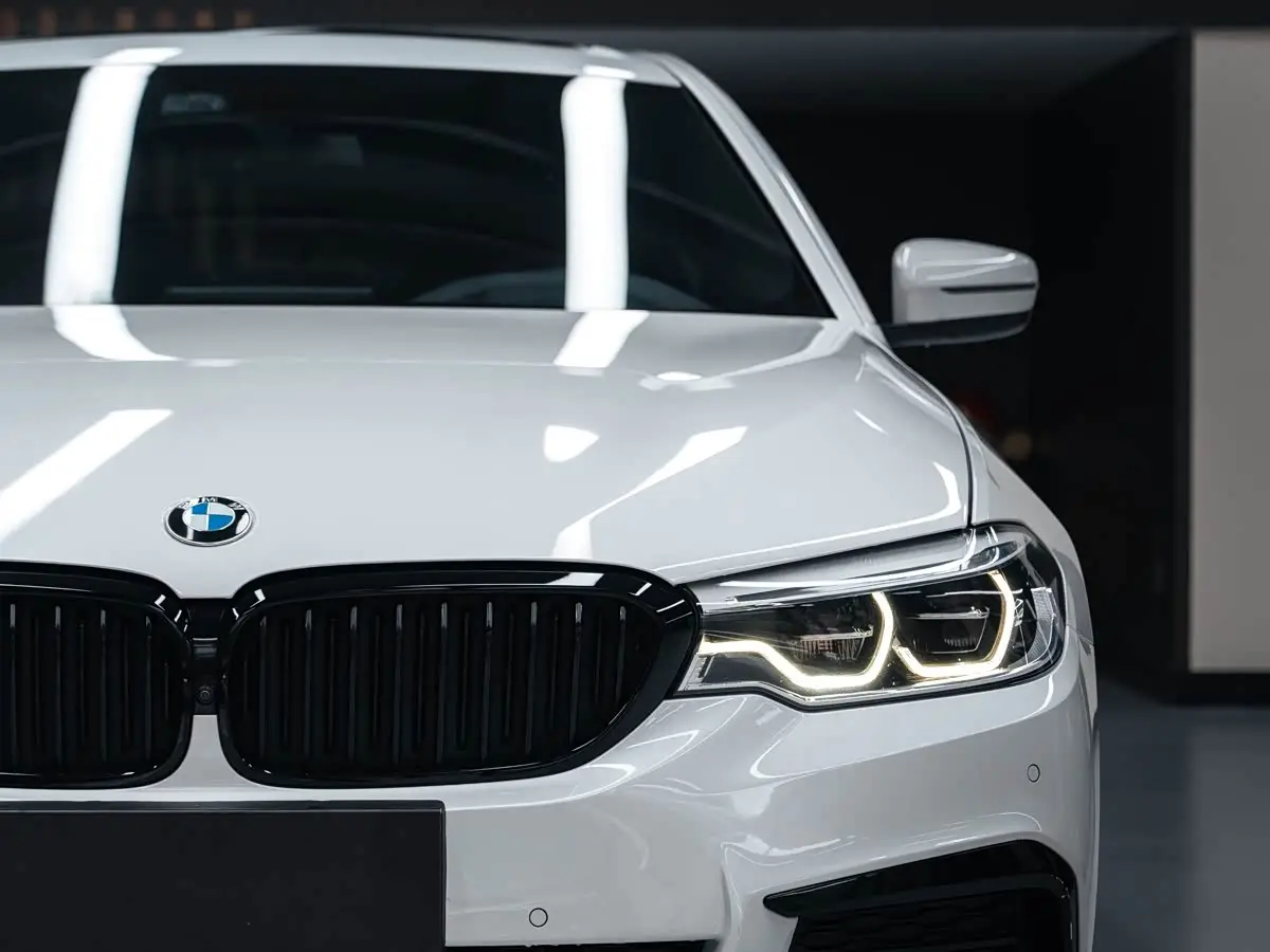 BMW 5 Series 2020 — Photo 5/20