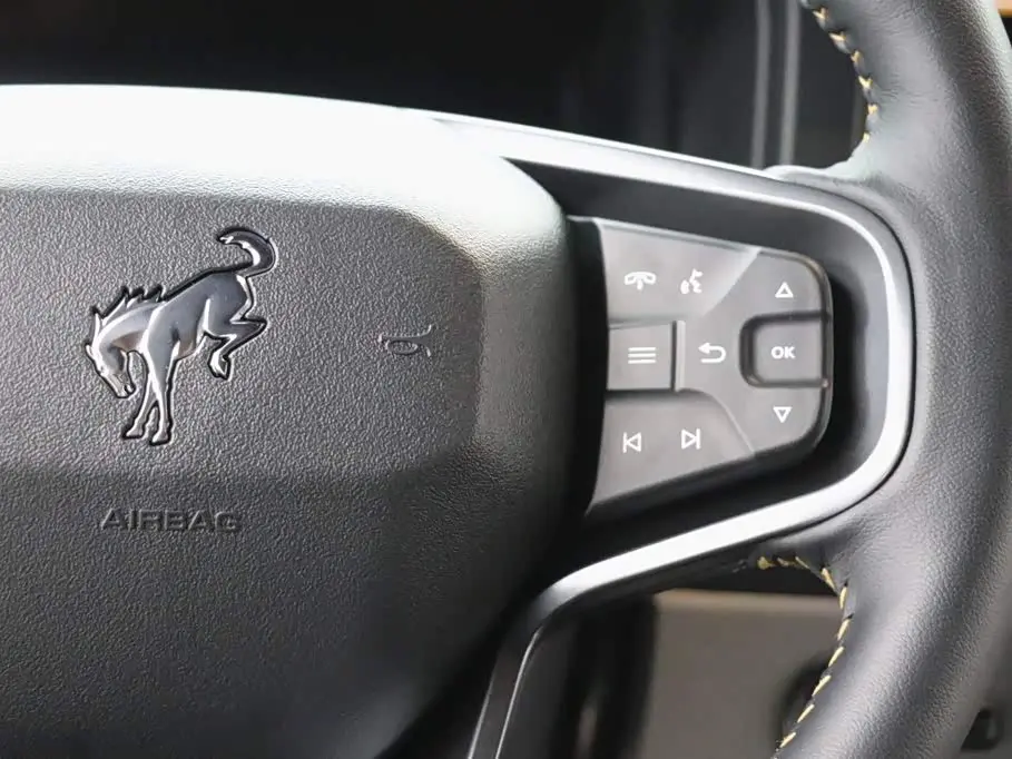 Ford Bronco 2025 — Фото 16/20