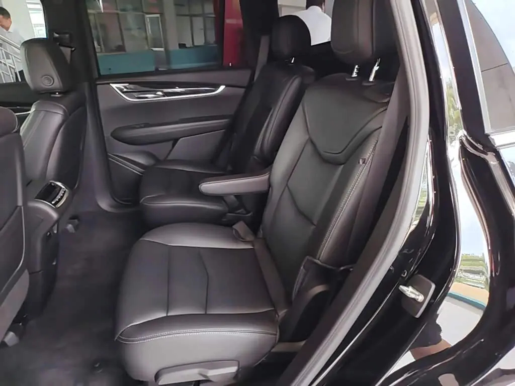 Cadillac XT6 2021 — Photo 17/20