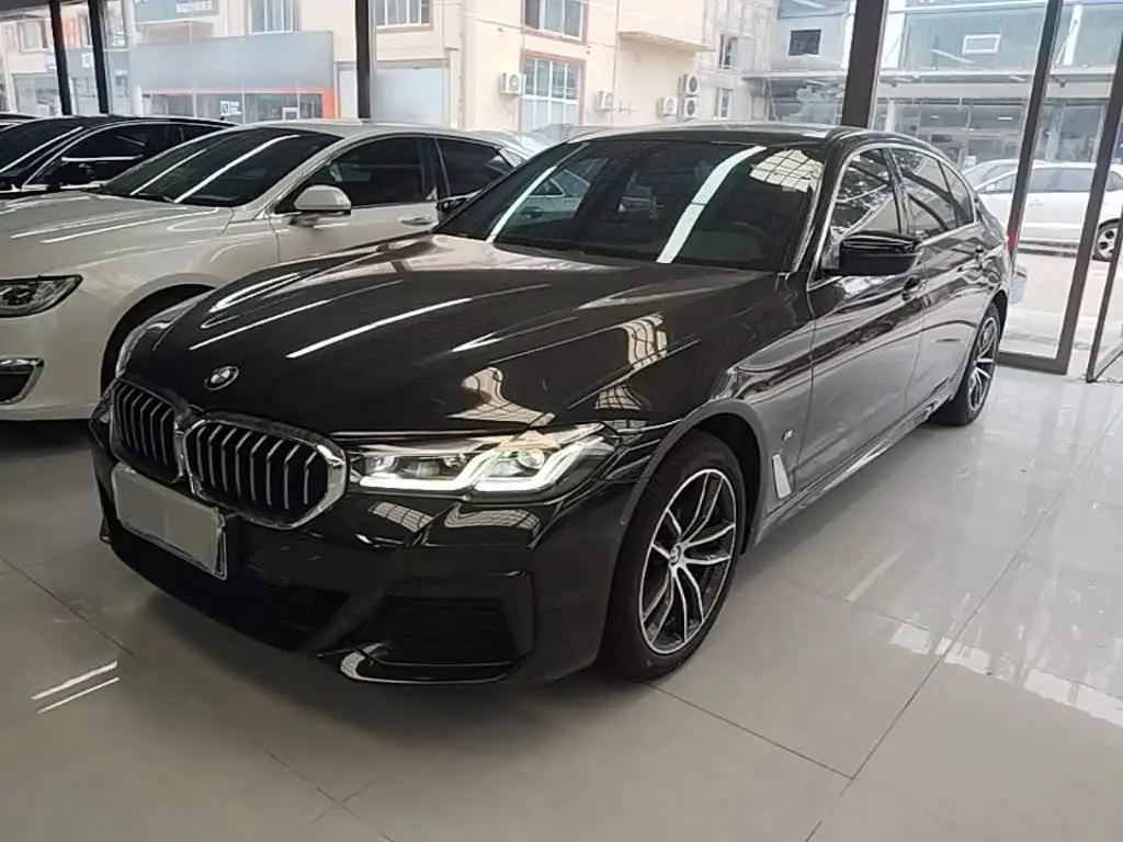 BMW 5 Series, 2023
