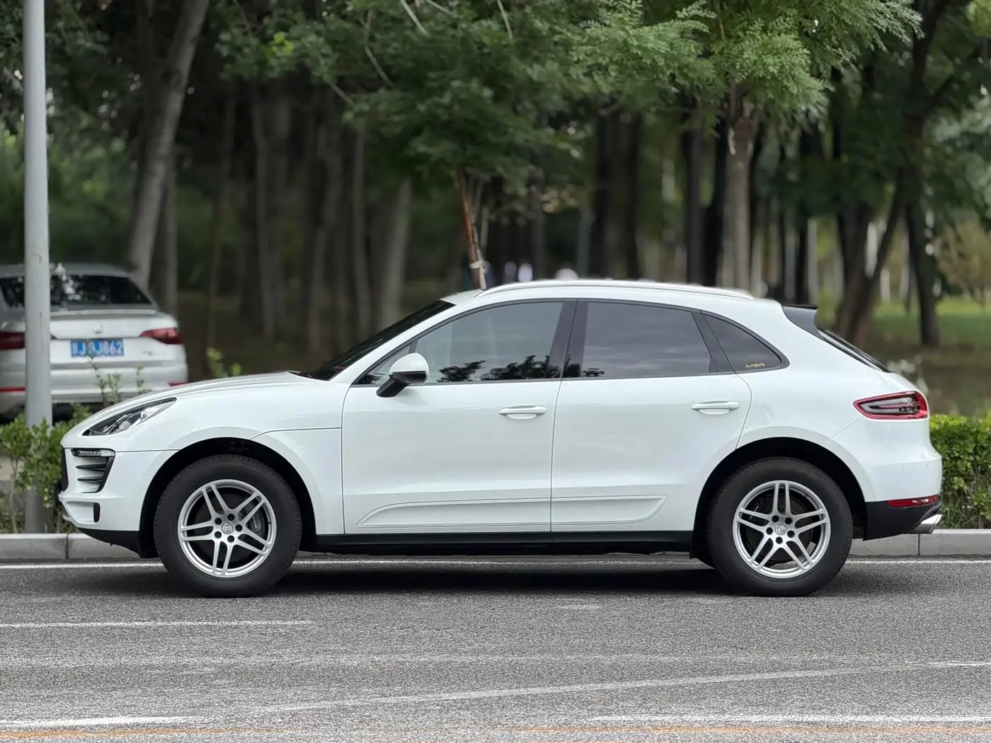 Porsche Macan 2018 — Photo 3/20
