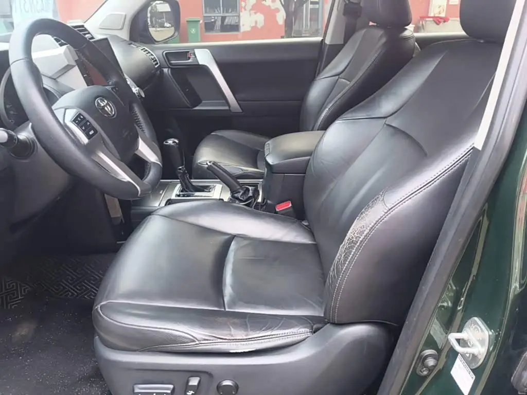 Toyota Prado 2018 — Photo 15/20