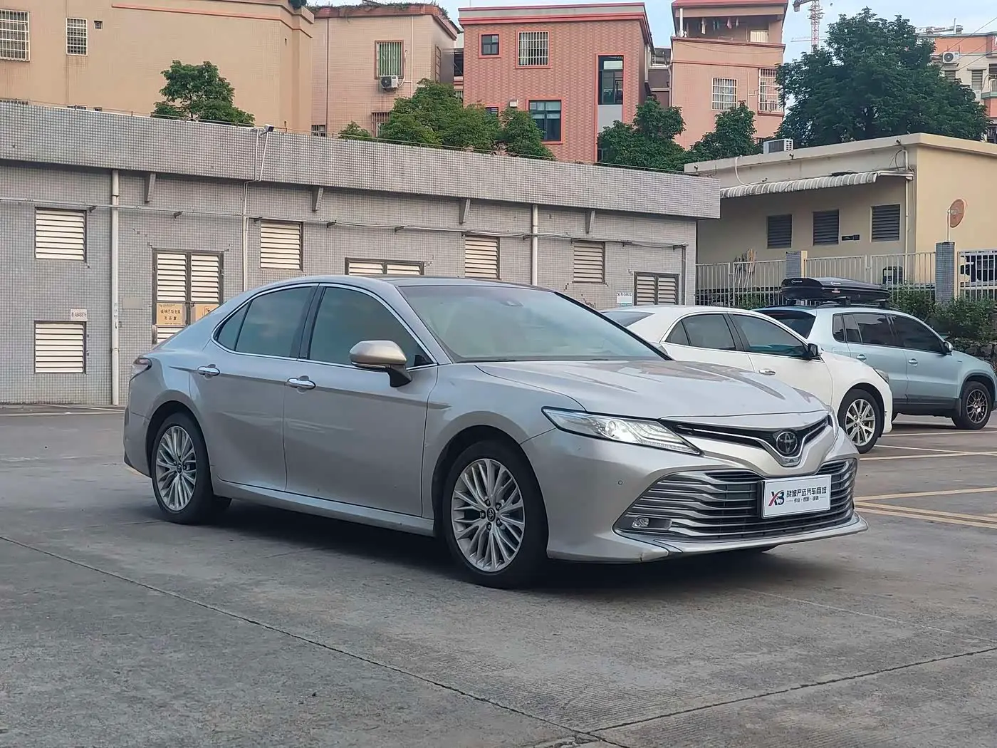Toyota Camry 2019 — Фото 3/16