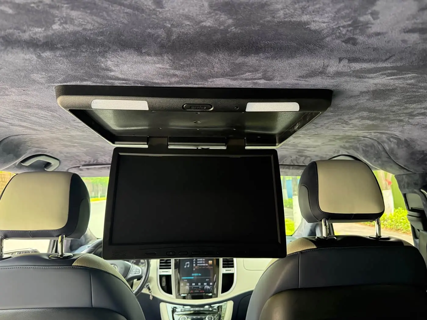 Mercedes-Benz Vito 2021 — ფოტო 16/20