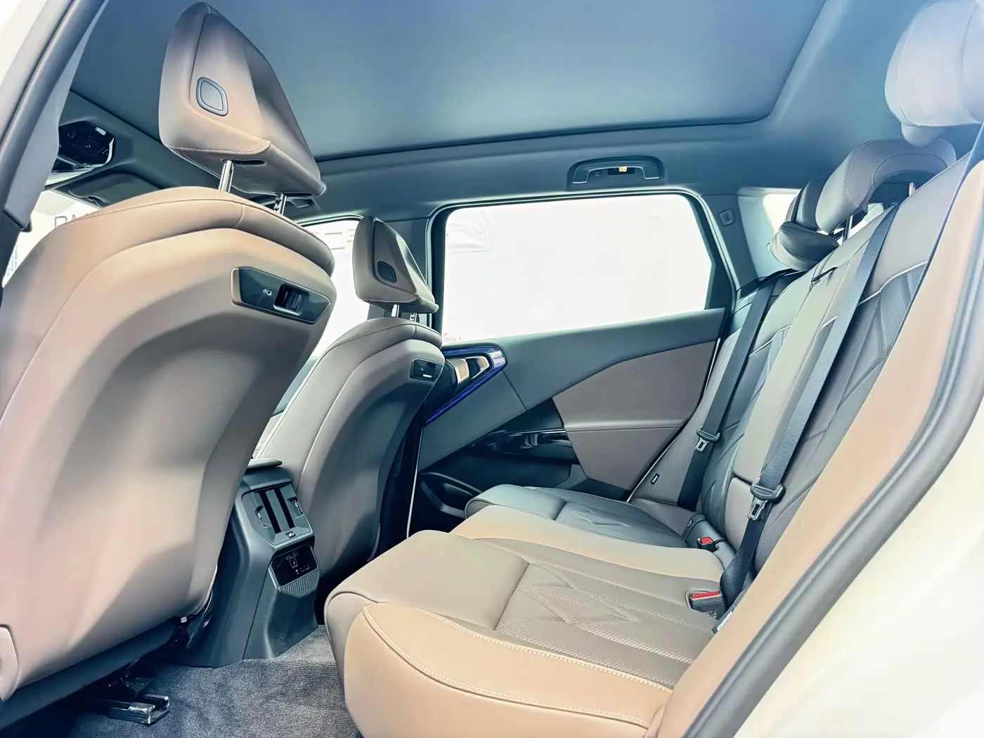 BMW X3 2025 — Photo 11/16