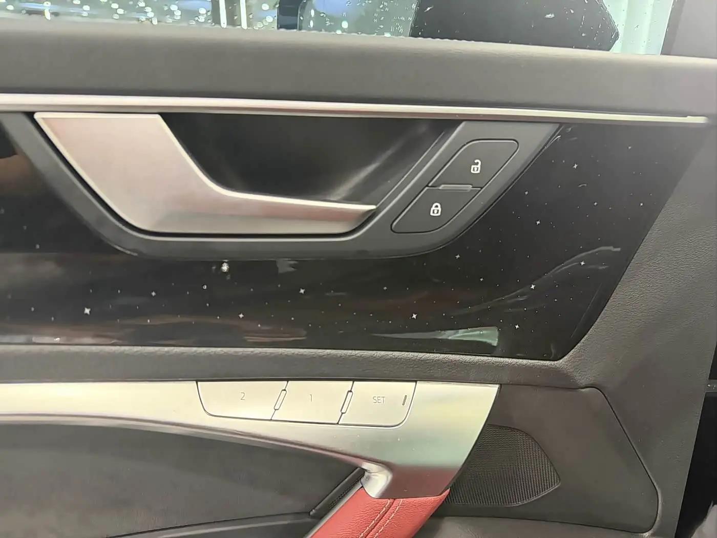 Audi A7L 2024 — Photo 7/13