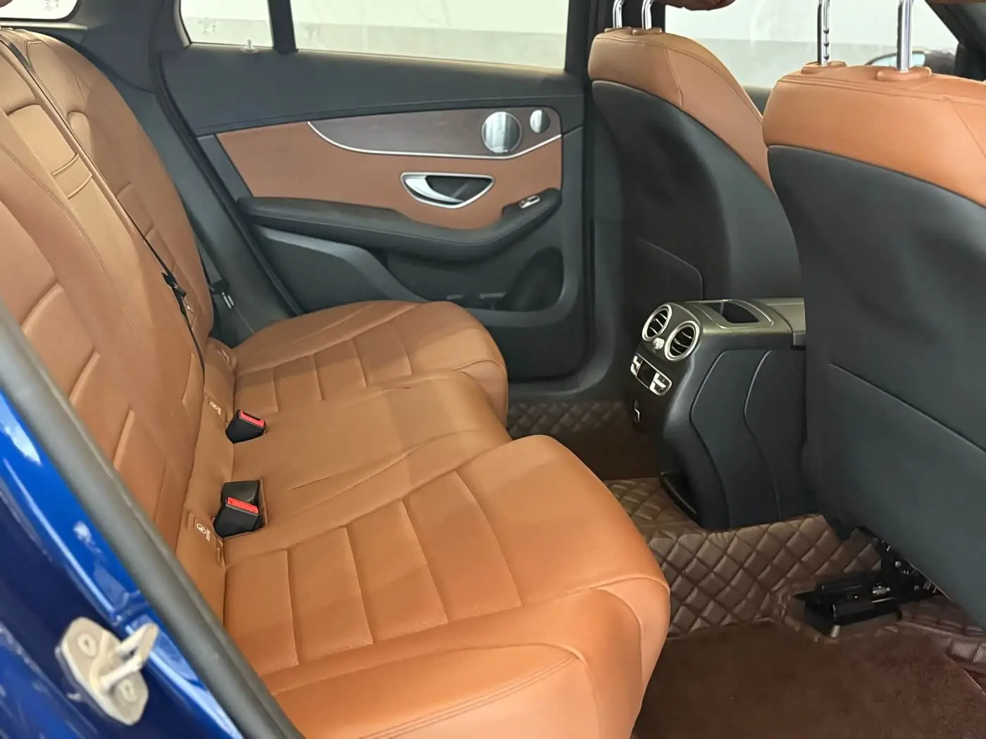 Mercedes-Benz GLC 2021 — Photo 12/20