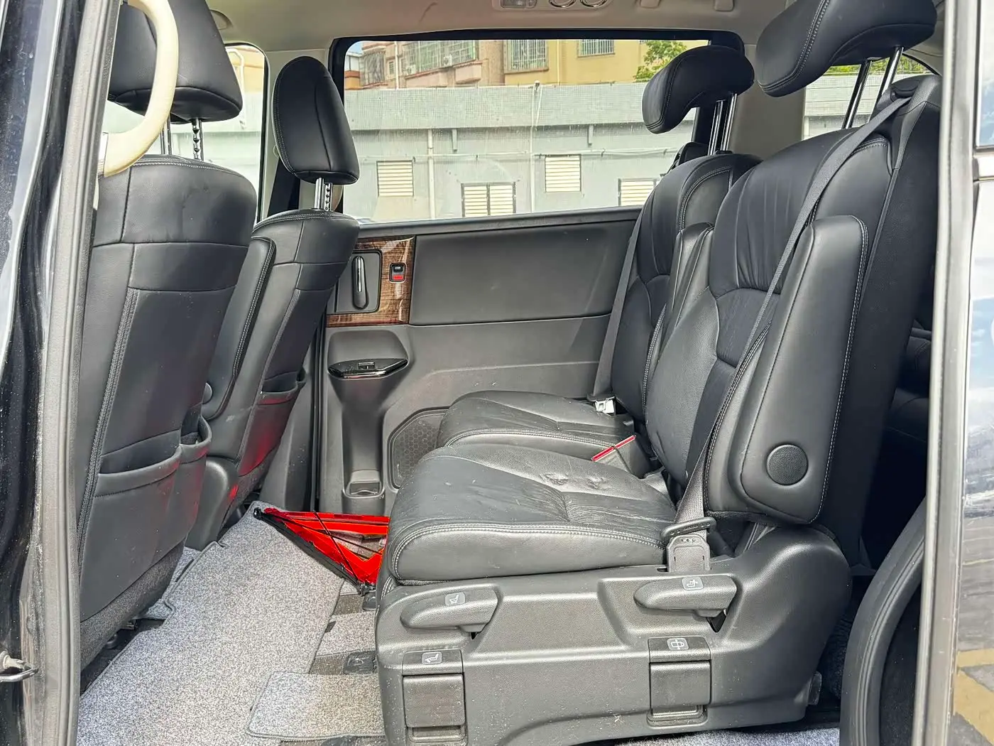 Honda Odyssey 2017 — Фото 11/17