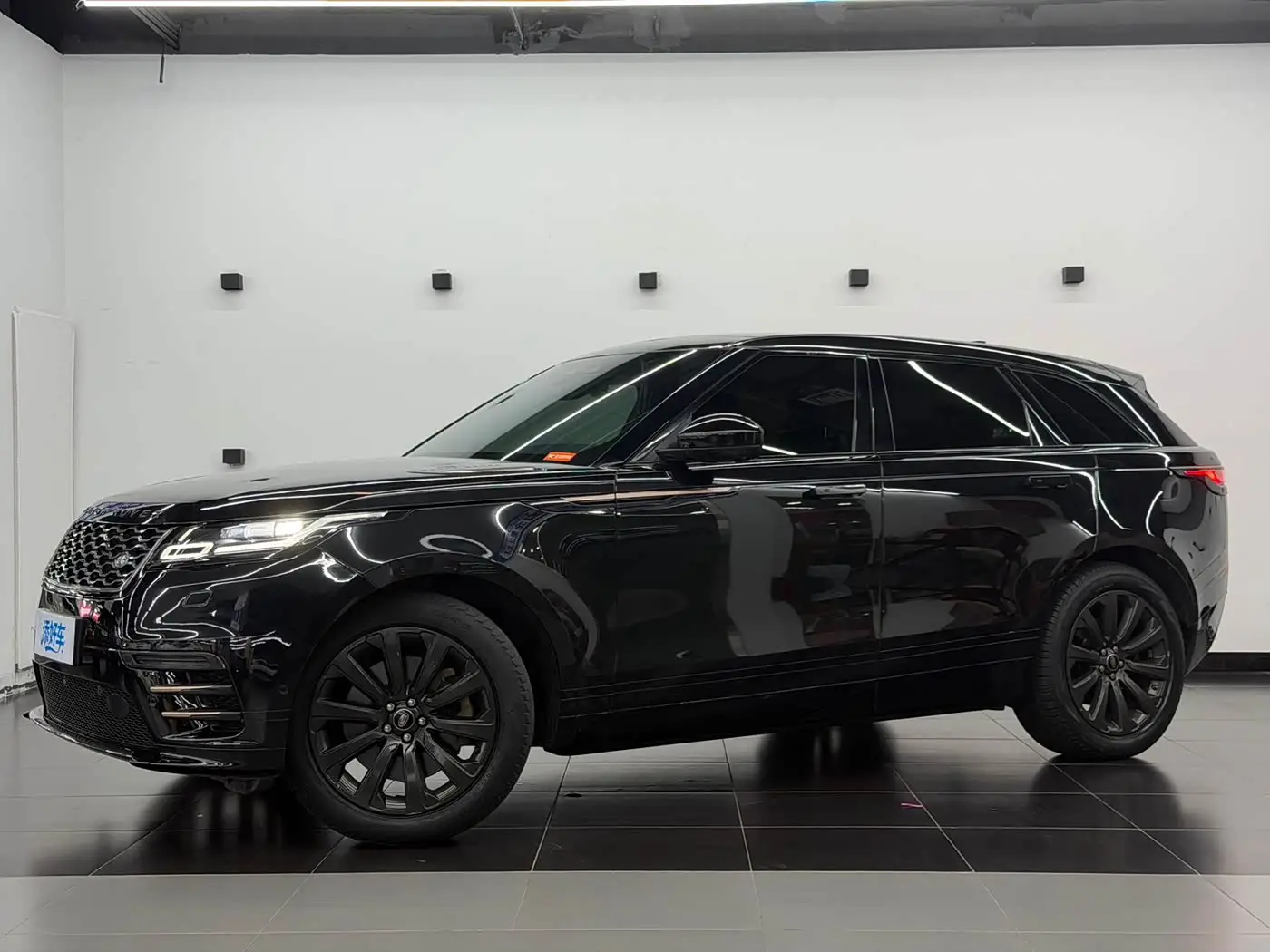 Land Rover Range Rover Velar, 2021