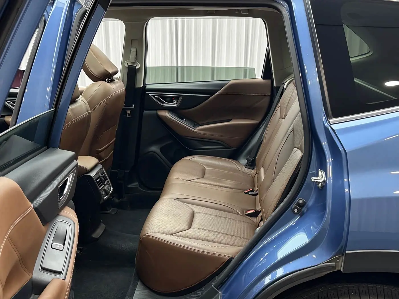Subaru Forester 2019 — ფოტო 14/20