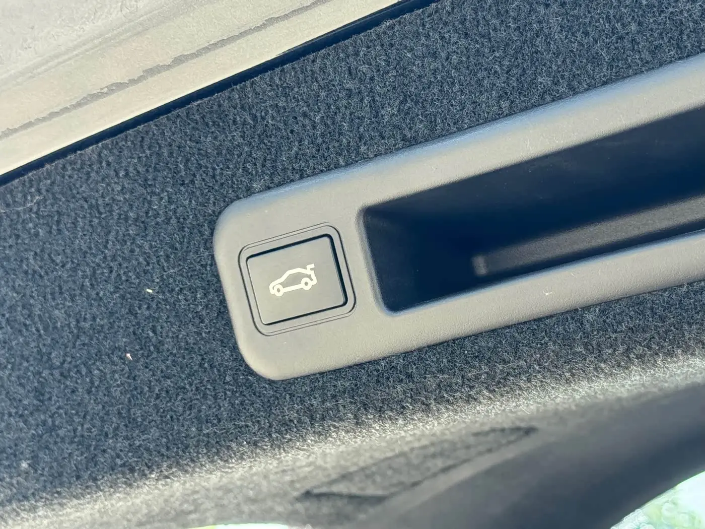 Lexus RX 2021 — Photo 18/19
