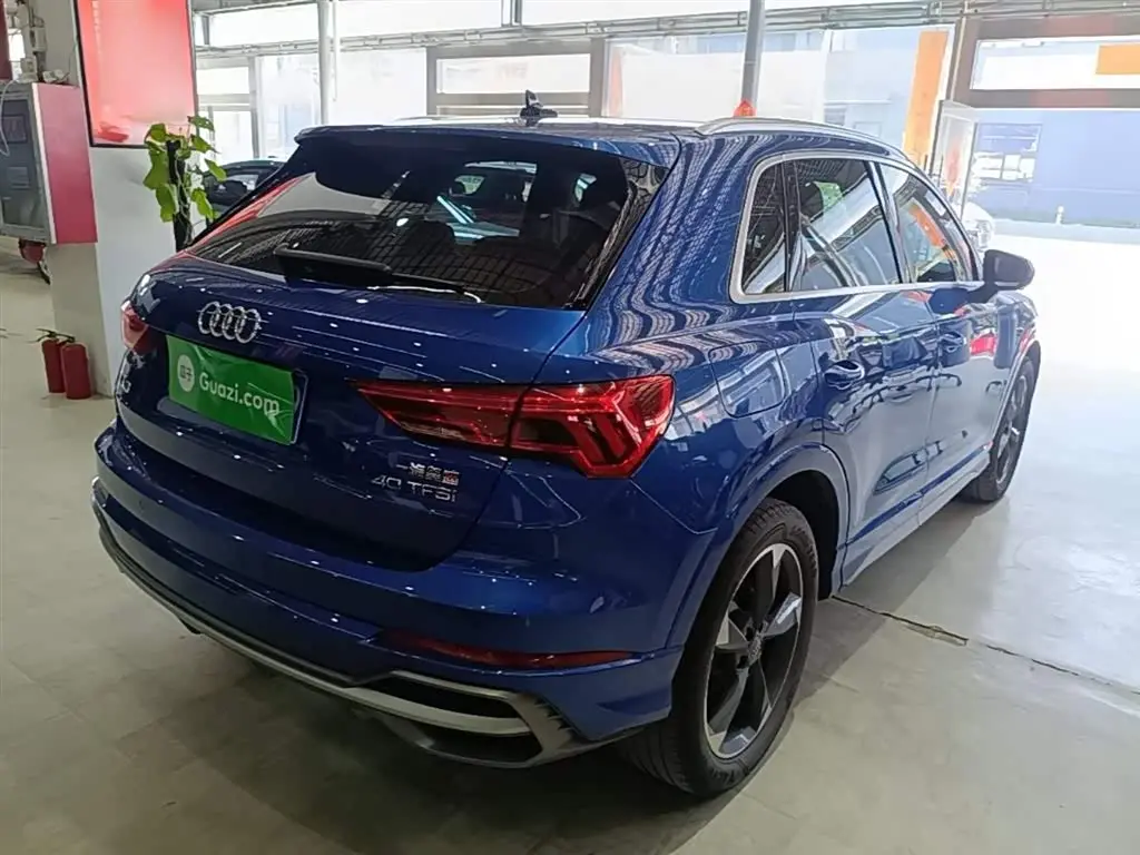 Audi Q3 2019 — Фото 7/20