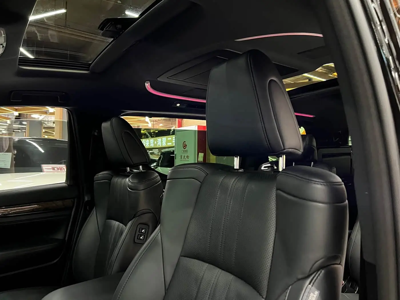 Toyota Alphard 2021 — Фото 14/15
